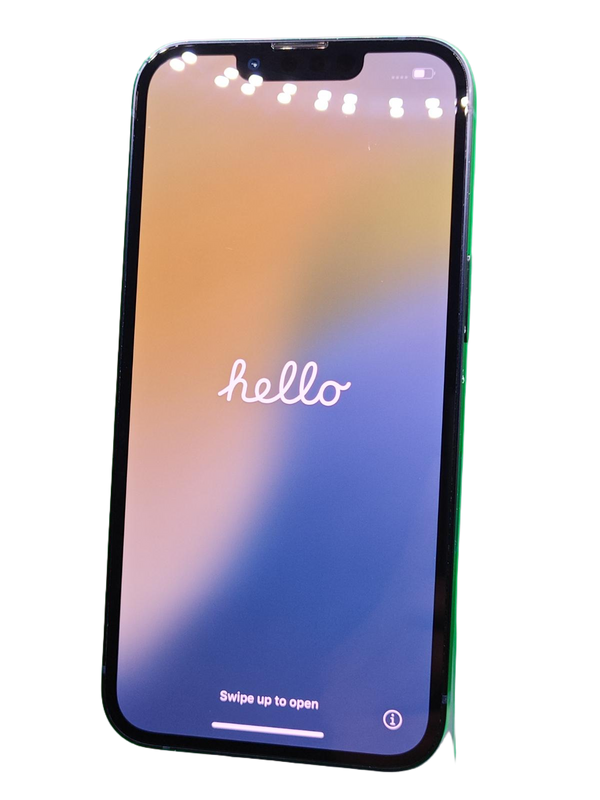 iPhone 13 Seminuevo en Quetzaltenango - Negro - 128GB - Grado 1 como nuevo - Certificado - Libre de fábrica - Salud de batería 83% - Sim física.