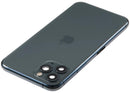 Tapa trasera verde medianoche usada para iPhone 11 Pro (A2160, A2215, A2217) con puerto de carga flex y pequeñas piezas.