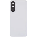 Tapa trasera de repuesto blanca para Samsung Galaxy A36 5G (SM-A366E) con lente de cámara integrada.