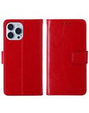 Protege tu iPhone 13 Pro Max con estilo en Xela con esta funda de cuero rojo con ranura para tarjetas.