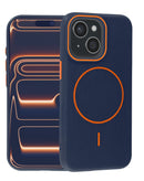 Funda de cuero suave magnética SlowBack para iPhone 14 Plus o 15 Plus, en vibrante azul Wayne y detalles naranjas.