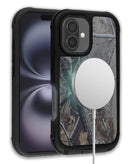 Consigue la mejor funda heavy duty con carga inalámbrica CAMO BLACK para iPhone 16 en Xela Quetzaltenango.