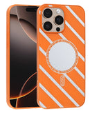 Tapa trasera naranja espejada para iPhone 16 Pro Max con carga inalámbrica magnética.