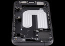 Chasis medio usado de iPhone 17 (A3280, A3281) con puerto de carga flex y pequeñas piezas.