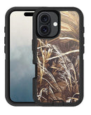 Protege tu iPhone 16 Plus con estilo con esta funda heavy duty CAMO BLACK en Quetzaltenango.