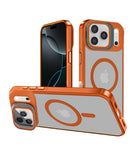 Funda transparente slim para iPhone 17 Pro Max con soporte para cámara y carga inalámbrica.