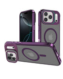 Case transparente SlowBack para iPhone 17 Pro/18 Pro, con soporte de cámara integrado y compatible con carga inalámbrica, en tono púrpura.