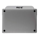 Tapa inferior usada MacBook Pro 16" A2485 (2021) Space Gray, repuesto para reparación de carcasa base.