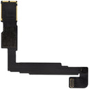 Cable FPC de reparación para cámara frontal de iPhone 17 Pro, con componentes electrónicos y puntos de soldadura.