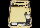 Chasis medio amarillo usado para iPhone 14 Plus (A2632) con puerto de carga y piezas pequeñas, listo para reparación.