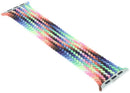 Correa trenzada Solo Loop Pride Edition para Apple Watch, con diseño multicolor vibrante, fabricada en hilo de poliéster elástico.