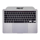 Tapa superior plateada usada para MacBook Pro 13" A2338 (2020) con teclado ANSI US y trackpad.
