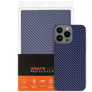 Paquete de 10 skins Wrapd azules con patrón de fibra de carbono para proteger dispositivos.