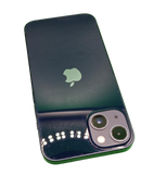 Compra un iPhone 13 seminuevo en Quetzaltenango con salud de batería al 84% y certificación de calidad.