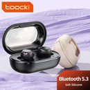 Auriculares in-ear TWS Toocki Sleep Comfort negros, compactos y ergonómicos, para un descanso óptimo y sonido de calidad.