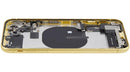 Tapa trasera amarilla usada OEM Grade B para iPhone 11 con puerto de carga y piezas pequeñas.