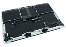 Tapa superior plateada original de MacBook Pro 13" A2338 M2 con batería y teclado ANSI US.