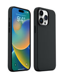 Funda MagSafe de silicona negra para iPhone 15 Pro Max, diseño liso y protector.