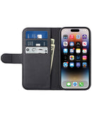 Funda tipo billetera Folio Exec negra con MagSafe para iPhone 17 Pro, con ranuras para tarjetas y cierre magnético.