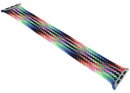 Correa Apple Braided Solo Loop Pride Edition trenzada multicolor para Apple Watch 44mm-49mm, tamaño 11, sobre fondo blanco.