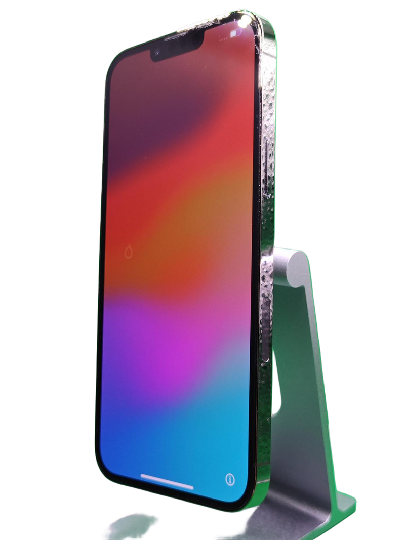 iPhone 13 Pro Max seminuevo en Xela Quetzaltenango, libre de fábrica, certificado y con batería al 84%.