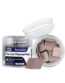 Paquete de 100 almohadillas térmicas Boostool precortadas de 12x12x1mm, ideales para enfriamiento de componentes electrónicos.