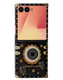 Carcasa de lujo brillante negra para Samsung Galaxy Z Flip 7, diseño elegante y protección premium.