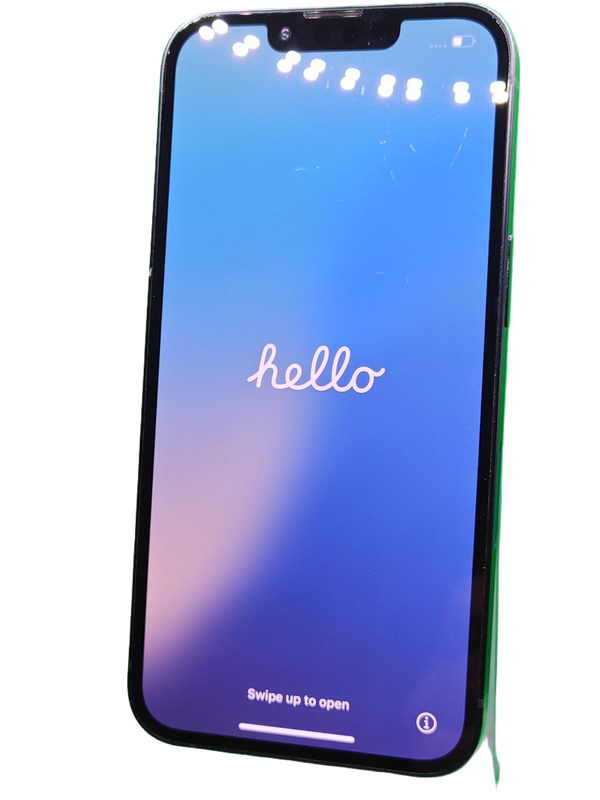 iPhone 13 Seminuevo en Quetzaltenango - Negro - 128GB - Buen estado - Certificado - Desbloqueado - Salud de batería 85%.