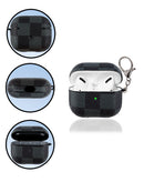 Protege tus AirPods 3 con estilo en Quetzaltenango con esta funda de cuero azul de alta calidad de SlowBack.