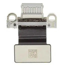 Placa USB-C original para MacBook Air 13" en Quetzaltenango, servicios de reparación y venta de componentes.