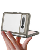 Protege tu Google Pixel Fold con una funda híbrida transparente en Xela.