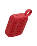 Altavoz Bluetooth portátil JBL Go 4 en color rojo disponible en Xela.