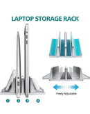 Soporte vertical de aluminio plateado para laptops en Xela Quetzaltenango.