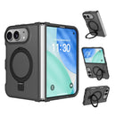 Funda negra de silicona líquida para iPhone Duo, magnética, antigolpes y con soporte integrado.